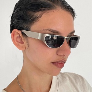Lunettes de soleil œil de chat à monture complète UV400 pour femmes, style rétro, protection solaire, mode adulte - Product Image 3