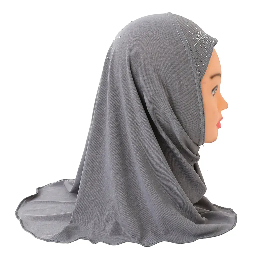 उच्च गुणवत्ता बच्चों बच्चों के लिए हिजाब दुपट्टा नई डिजाइन गर्म हिजाब फैशन शिफॉन दुपट्टा मुस्लिम हिजाब