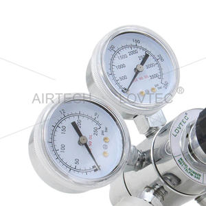 Regulador de Presión de Cilindro de Oxígeno con Dispositivo Reductor de Presión de Doble Polo y Terminal de Conexión Rápida de Cobre con Medidor de Flujo Dual - Product Image 1