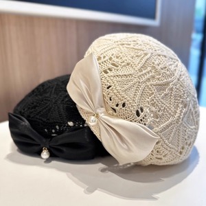 Gorro de <span class=keywords><strong>boina</strong></span> de mujer <span class=keywords><strong>a</strong></span> la moda con lazo y perlas, sombrero de verano calado, gorra holgada de ganchillo estilo artista francés - Product Image 6