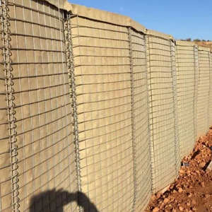 Barrières <span class=keywords><strong>HESCO</strong></span> en gabions soudés, fabriquées en Chine, utilisées comme unités de défense contre les inondations et les vents. - Product Image 4