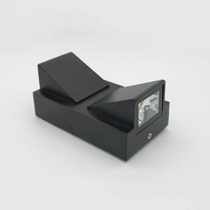 Lámpara de pared LED <span class=keywords><strong>para</strong></span> exteriores ABS cuadrada Simple de doble cabeza impermeable <span class=keywords><strong>para</strong></span> jardín balcón terraza entrada pared Exterior Patio - Product Image 1