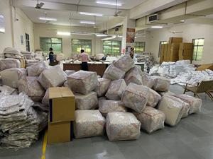 Nouvel arrivage housse d'oreiller brodée sur mesure, prix abordable, vente en gros, décoration de maison indienne quantité minimale de commande - Product Image 4