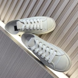 Tendance Mode : Baskets Blanches de Luxe Dorées, Style Urbain, Respirantes, à Lacets, Antidérapantes, de Designer - Product Image 5