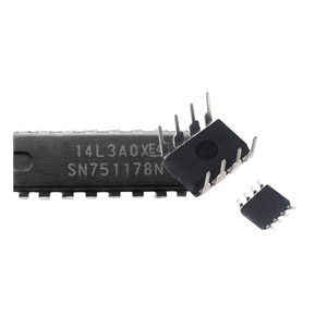 ชิป FPGA แบบฝังตัว 100% ใหม่และเป็นของแท้ วงจรไอซีแบบโปรแกรมได้ 676-FCBGA (27x27) XCV600-4FG676C - Product Image 1