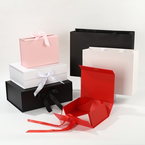 Caja de regalo plegable con lazo de mariposa personalizada, caja de regalo magnética de una pieza, caja de embalaje de regalo exquisita de alta gama para festividades. - Product Image 1