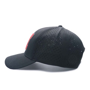 Casquette de baseball personnalisée pour homme à 6 panneaux, unie, perforations laser, tissu imperméable, ajustable et respirante - Product Image 2