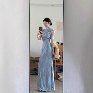 Vestido Midi de Gasa para Mujer Estilo Retro Francés con Cuello Mandarín, Cintura Natural, Silueta Lápiz, Sin Mangas, Estampado de Personajes, Corte Bajo - Product Image 2
