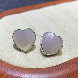 Boucles d'oreilles en argent S925 en forme de cœur, 15mm et 19mm, petites et grandes tailles, bijoux à la mode pour femmes - Product Image 2