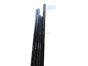 Palos de hockey sobre hielo de fibra de carbono de 325g-480g, los más vendidos, con flex 65, longitud de 165cm, duraderos y ligeros - Product Image 3