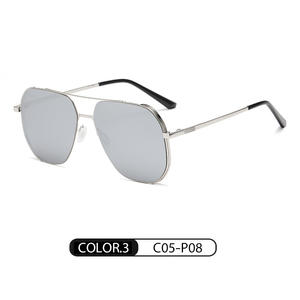 Gafas <span class=keywords><strong>de</strong></span> Sol <span class=keywords><strong>de</strong></span> Gran Tamaño WD-JS8507, Fabricante <span class=keywords><strong>de</strong></span> Gafas <span class=keywords><strong>de</strong></span> Sol Polarizadas para Hombre con Lentes TAC <span class=keywords><strong>de</strong></span> Alta Calidad - Product Image 4