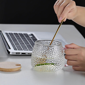Vaso de Vidrio Martillado de Borosilicato de Gran Capacidad con Asa para Uso Doméstico - Product Image 3