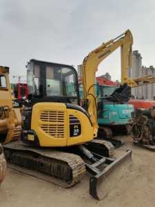 Mini excavatrice utilisée de vente chaude de haute qualité 3ton Komatsu PC35MR PC35 avec des performances parfaites - Product Image 6