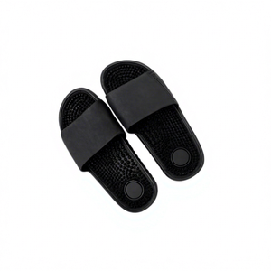 Sandales de massage ergonomiques Top Grosir, design de massage réflexif, confortables, multifonctionnelles et pour une utilisation quotidienne et bien-être. - Product Image 1