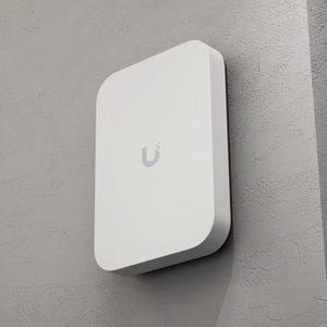 Ubiquiti U7-Pro-XG-Wall WiFi 7 Tri-Band Wall Plate AP, 6 GHz, 10 GbE PoE+ Ubiquiti U7-Pro-XG-Wall W1224 - Product Image 5