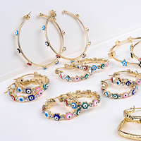 Arracadas Gruesas Personalizadas CC con Nombre y Letras de Cuerda en Latón Chapado en Oro de 14K para Mujer