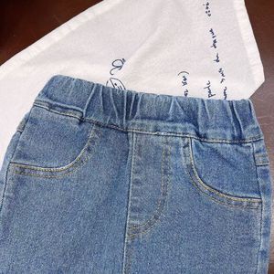 Niñas otoño nuevo estilo de pintura al óleo conjunto 2025 niñas impreso Top pantalones conjunto de 2 piezas niños traje de salida - Product Image 6