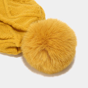 Mode femmes hiver chaud tricot <span class=keywords><strong>bonnet</strong></span> solide câble tricot avec <span class=keywords><strong>pompon</strong></span> boule de poils dames extérieur fausse <span class=keywords><strong>fourrure</strong></span> chapeau - Product Image 5