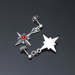 Elegantes Pendientes de Estrella de Acero de Titanio con Circonita Roja CF097 - Product Image 4