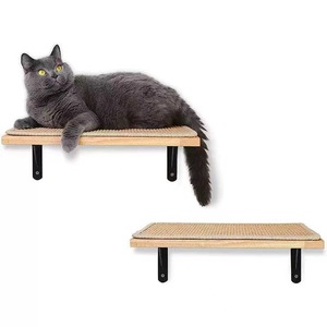 Arbre à chat mural en bois multi-niveaux avec griffoir, plateforme de saut, tapis en sisal remplaçable, gain de place pour chat d'intérieur - Product Image 1