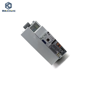 อินเวอร์เตอร์เซอร์โวไดรฟ์อัตโนมัติสำหรับอุตสาหกรรม E84AVTCE1134SX0 - Product Image 1
