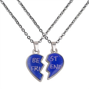 Collier en acier inoxydable personnalisable avec gravure 'Meilleur ami', 'Je t'aime', 'Ailes d'ange', 'Cœur', 'Température d'humeur' pour l'amitié ou les couples - Product Image 2