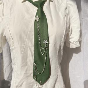 Corbata con cadena de estrellas, estilo universitario JK, sencilla y a la moda. - Product Image 6