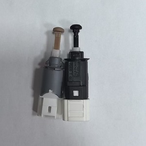 Interruptor de luz de freno 8200276361 para Renault LCV Europa, pieza de repuesto - Product Image 3
