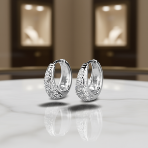 Orecchini a Cerchio in Oro Bianco con Cristalli Rotondi e Micro Inserti di Strass, Gioielli Classici da Festa per Donne, in Lega Placcata Rodio - Product Image 2