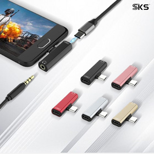 <span class=keywords><strong>Adaptateur</strong></span> <span class=keywords><strong>USB</strong></span> 2.0 Type <span class=keywords><strong>C</strong></span> mâle vers <span class=keywords><strong>double</strong></span> Type <span class=keywords><strong>C</strong></span> et prise <span class=keywords><strong>jack</strong></span> 3,5 mm en alliage d'aluminium, répartiteur audio et de charge 2 en 1 pour téléphone Android et ordinateur portable - Product Image 3