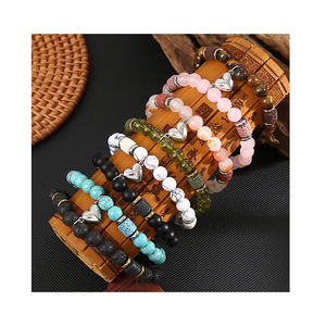Vente en gros de perles de <span class=keywords><strong>lave</strong></span> faites à la main, bijoux en pierre naturelle, aimants pour la Saint-Valentin, bracelet de couple en perles de pierre naturelle en forme de cœur - Product Image 1
