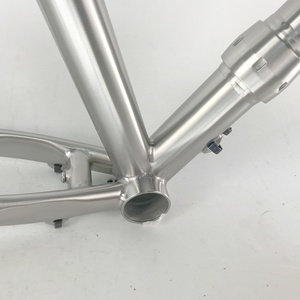 <span class=keywords><strong>Bicicleta</strong></span> <span class=keywords><strong>de</strong></span> <span class=keywords><strong>Carretera</strong></span> con Cuadro <span class=keywords><strong>de</strong></span> <span class=keywords><strong>Titanio</strong></span> LADDER FRAME con Acoplador para <span class=keywords><strong>Bicicleta</strong></span> <span class=keywords><strong>de</strong></span> Gravel, Ligera, 700c - Product Image 4