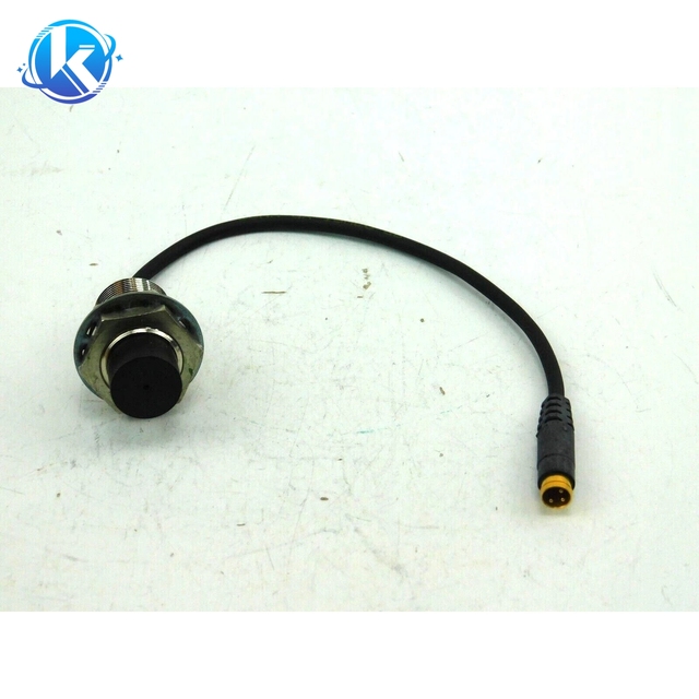 BRAND NEW SENSOR GX-18MLU G6 LOC#P101