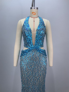 Vestido Vintage Azul con Lentejuelas, Escote Halter Profundo, Diseño Sexy para Fiestas y Cenas de Celebridades, Forro de Spandex, Nuevo Pedido - Product Image 4