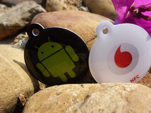 13.56MHz NFC Tùy Chỉnh Thụ Động Không Tiếp Xúc Epoxy <span class=keywords><strong>Tag</strong></span> RFID NFC Keychain Key Fob Với F08 4K Chip - Product Image 5