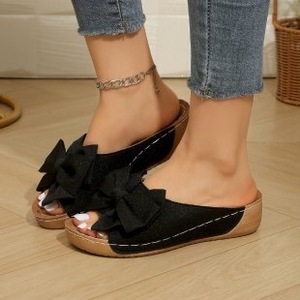 Sandalias de plataforma para mujer, estilo moderno y de moda, para exteriores, de tela, con suela suave y lazo, para verano. - Product Image 4