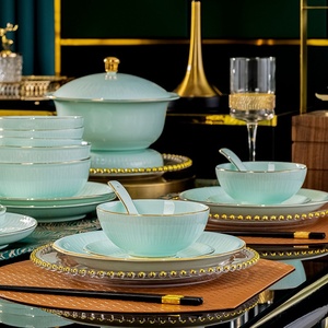Ensemble de bols et d'assiettes en porcelaine fine de Jingdezhen, comprenant deux bols et deux paires de baguettes ; service de table avec - Product Image 4