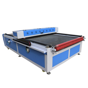 เครื่องตัดเลเซอร์ขายตรงจากโรงงาน ใช้แหล่งกำเนิดแสง Raycus/Max สำหรับตัดหนัง สแตนเลส พลาสติก หิน MDF - Product Image 3
