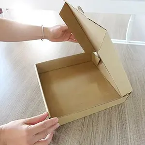 पर्यावरण के अनुकूल थोक 12 इंच पुन: प्रयोज्य गत्ते का डिब्बा कस्टम मुद्रित नालीदार कागज पैकेजिंग सस्ते पिज्जा बॉक्स