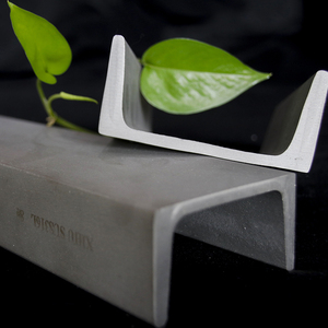 Thép Không Gỉ Kênh Thanh 304 316L 301 <span class=keywords><strong>U</strong></span> Kênh C Kênh Cán Nóng Ngâm Chải Tùy Chỉnh Kích Thước Iso Iatf Nhà Máy - Product Image 2