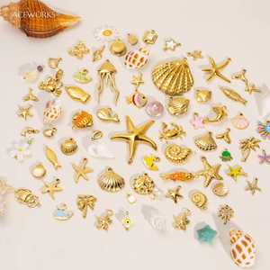 Galerie de charmes sur le thème de la vie marine |   Pendentifs en acier inoxydable plaqué or 18K PVD sur le thème de la vie marine pour la création de bijoux DIY |   Imperméable et durable - Product Image 3