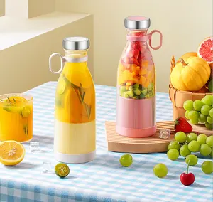 2023 New Fresh Juicer Mini frullatore portatile Mixer tenuto in mano 350ML ricarica Wireless per uso domestico piccoli frullatori per bottiglie di frullato