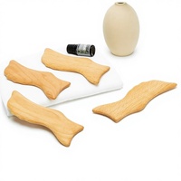 Planche de massage Gua Sha multifonctionnelle en bois de hêtre en forme de poisson pour stimulation des méridiens, usage domestique, best-seller transfrontalier