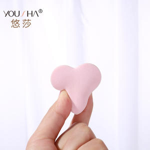 Éponge de maquillage en forme de cœur Yousha, lot de 4, grande éponge en polyuréthane hydrophile pour utilisation sèche et humide - Product Image 4