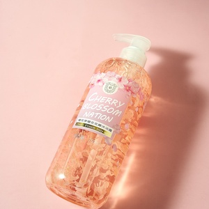 <span class=keywords><strong>Gel</strong></span> <span class=keywords><strong>Douche</strong></span> Quotidien Nourrissant et Rafraîchissant aux Ingrédients Éclaircissants, Parfums Cerise/Rose - Product Image 1