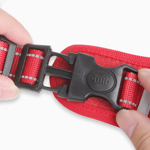 ชุดสายจูงสุนัขแบบเสื้อกั๊ก ลายเรียบหรู วัสดุ PET ระบายอากาศได้ดี สะท้อนแสง สำหรับสุนัขขนาดกลาง พร้อมสายจูงแบบไม่รัดคอ ใช้ได้กับแมว - Product Image 4