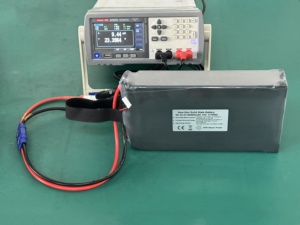 Campioni disponibili: Batteria a stato solido 6S 22.2V 80Ah 80000mAh 10C 400Wh/kg QS8-<span class=keywords><strong>S</strong></span> per droni da carico pesante ed E-VTOL - Product Image 3