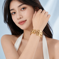 Nouveau Bracelet Feuille INS Haut de Gamme en Acier Titane Électroplaqué 18K Large Version pour Femme, Idéal Cadeau d'Anniversaire