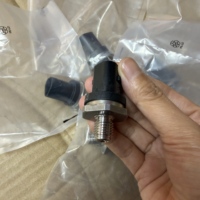 0281007343 5450723 Piezas de Motor de Camión, Sensor de Presión de Combustible Common Rail para RENAULT