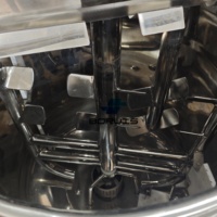 Ligne de production de shampoing chauffée électriquement, machine de fabrication de savon liquide, mélangeur, homogénéisateur de lotion pour soins de la peau, cuve de mélange